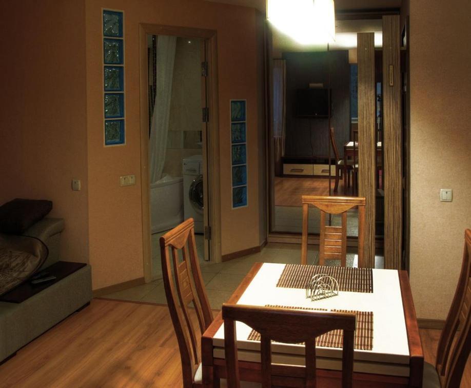 Flat in the center of the city Vinnytsia Extérieur photo